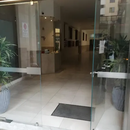 In Centro 33 *