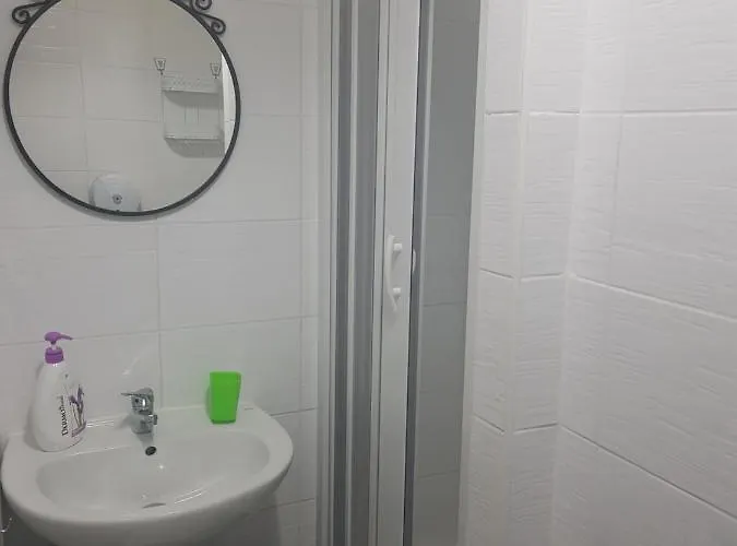 Bed & Breakfast In Centro 33 *